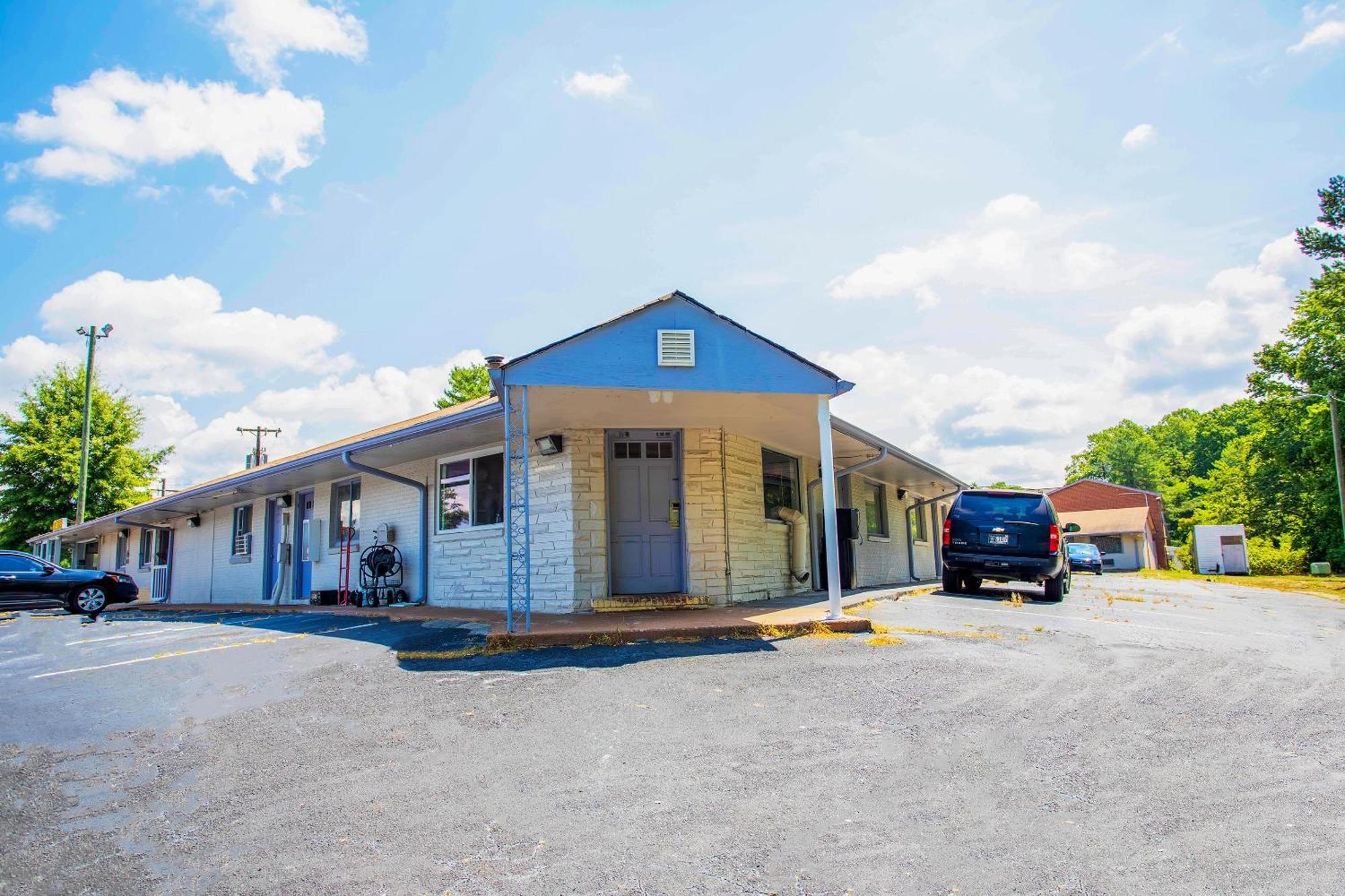 Oyo Inn Kernersville Esterno foto