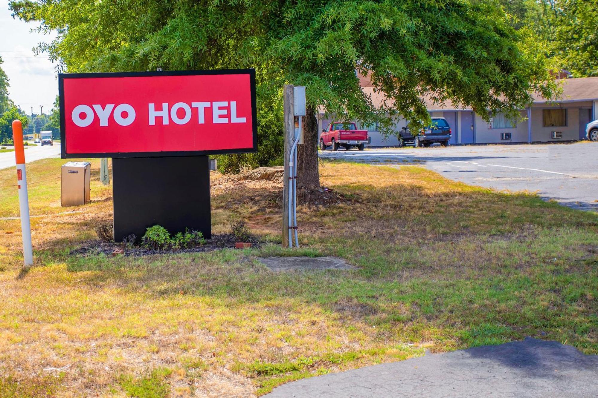 Oyo Inn Kernersville Esterno foto