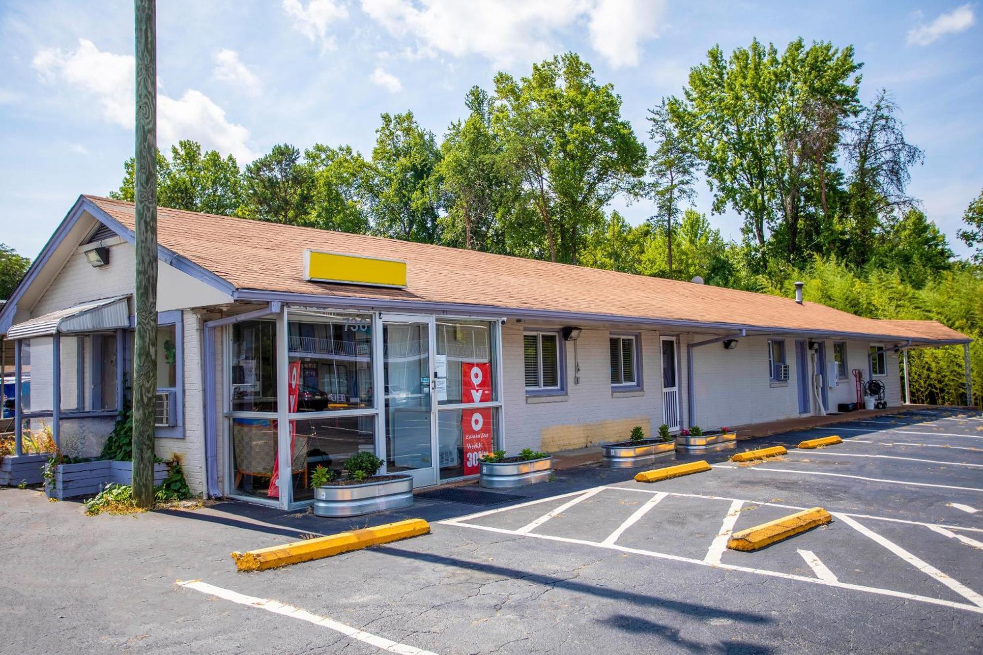Oyo Inn Kernersville Esterno foto
